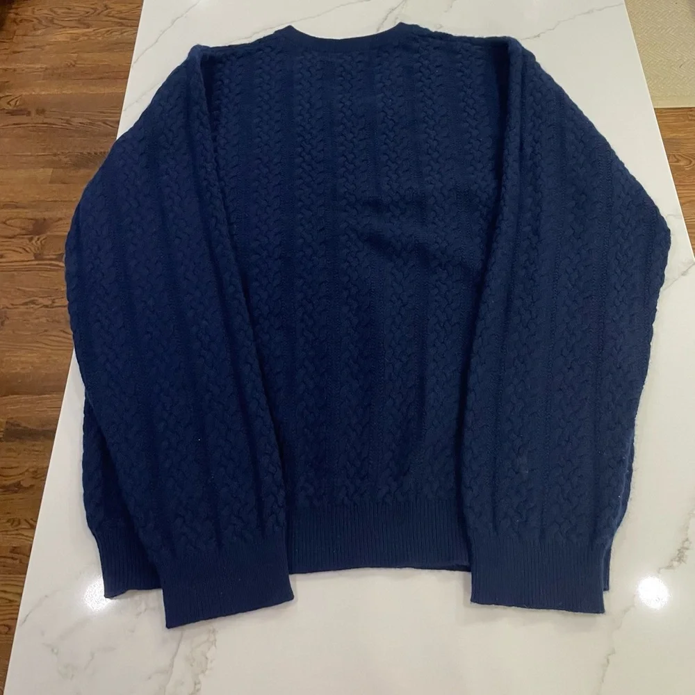 Joseph & Lyman cashmere blue cable knit sweater. Size XL - Picture 2 of 10